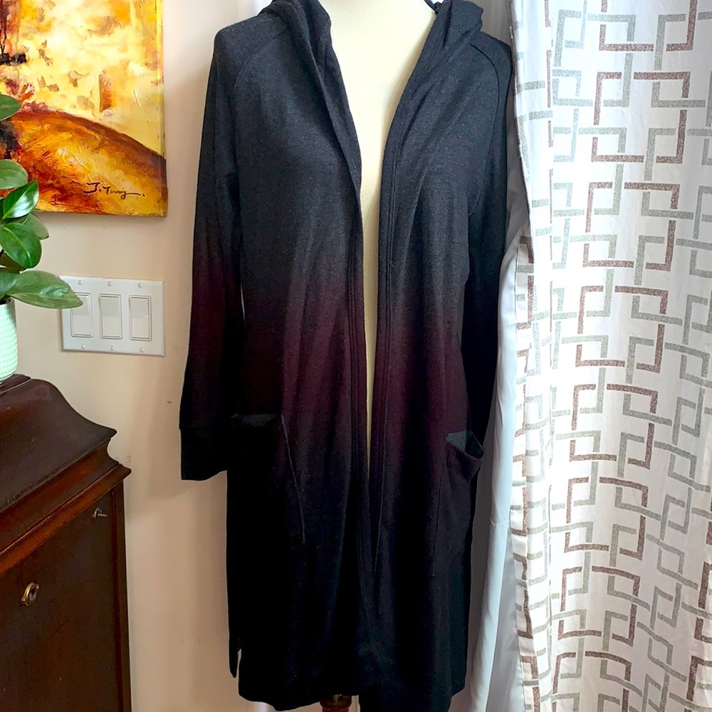 Go Couture Cardigan/Sweater EUC